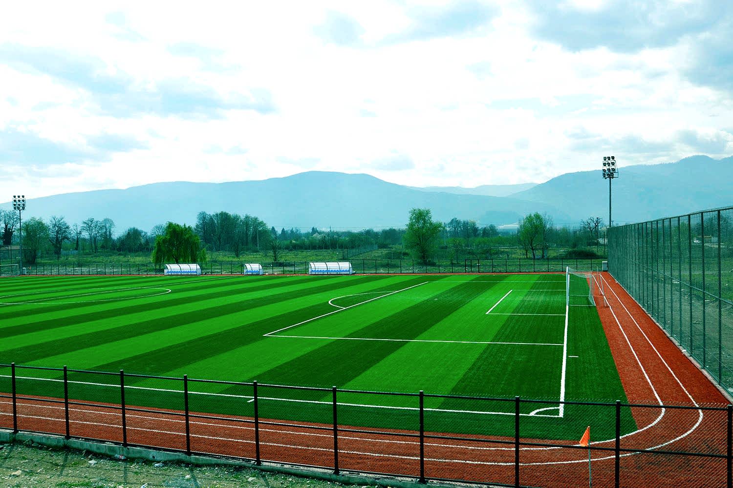 Açık Halı Saha Yapımı